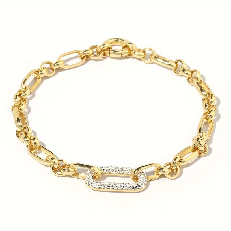 Charming Gold Bracelet for Any Occasion
