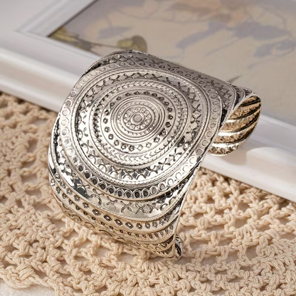 Stunning Bracelet for Daily Wear