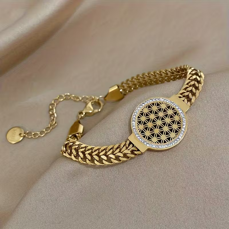 Romantic Bracelet for Special Moments
