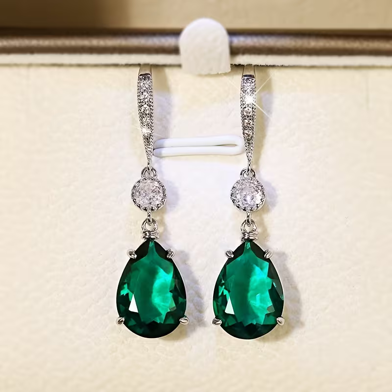 Classic Earring with Timeless Appeal