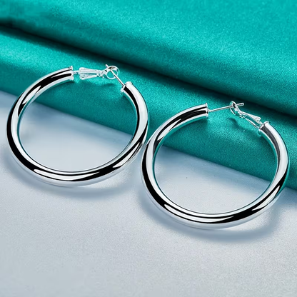Stunning Silver Piece for Daily Wear
