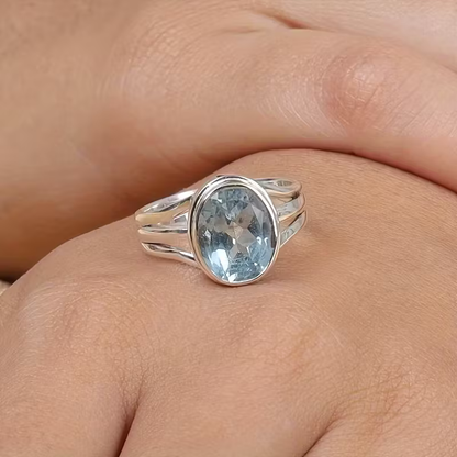 Aqua Crystal Ring
