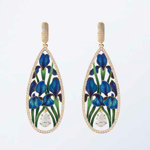 Stunning Earring for Daily Wear