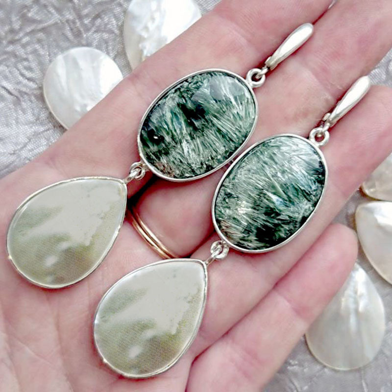 Beautiful Earring with Unique Style