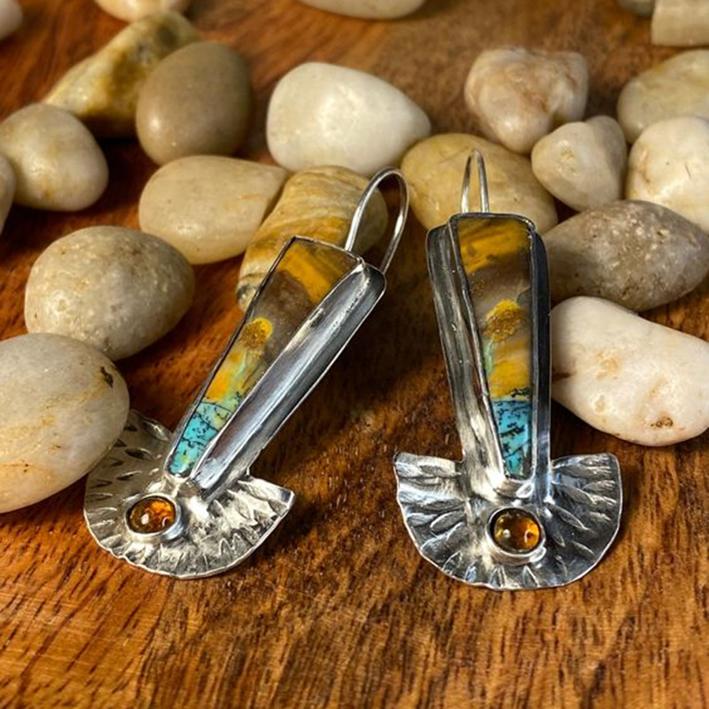 Stunning Earring for Daily Wear