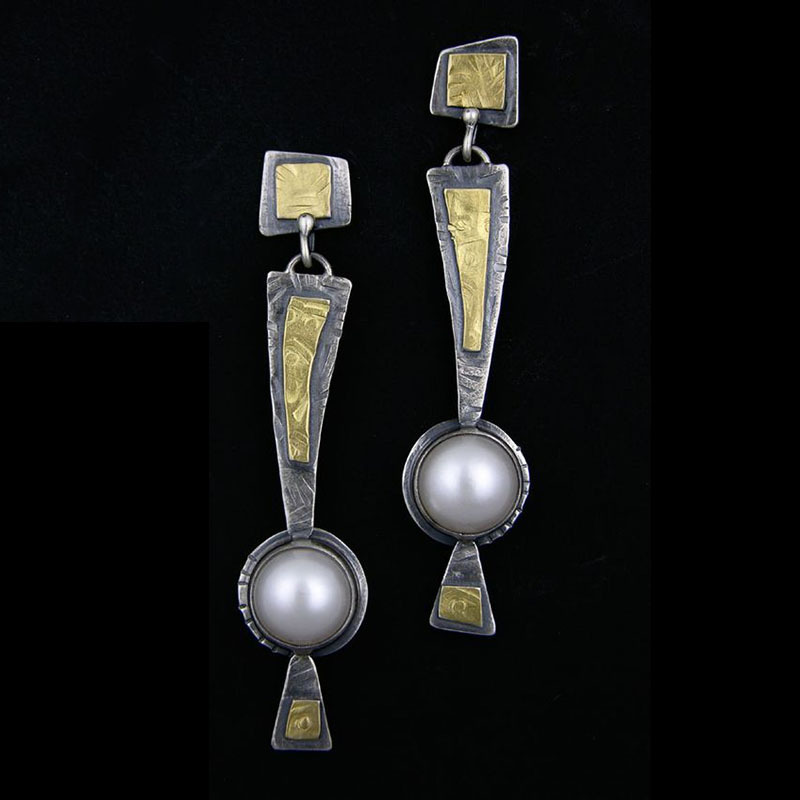 Beautiful Silver Earring with Unique Style