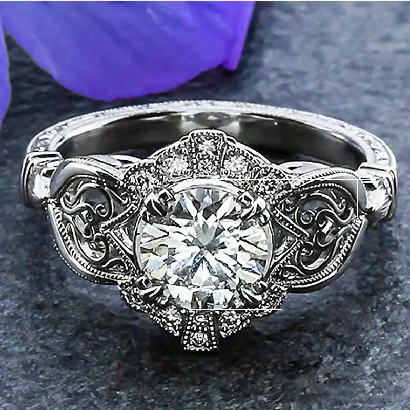 Beautiful Silver Ring with Unique Style