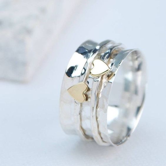 Elegant Gold Ring for Every Occasion