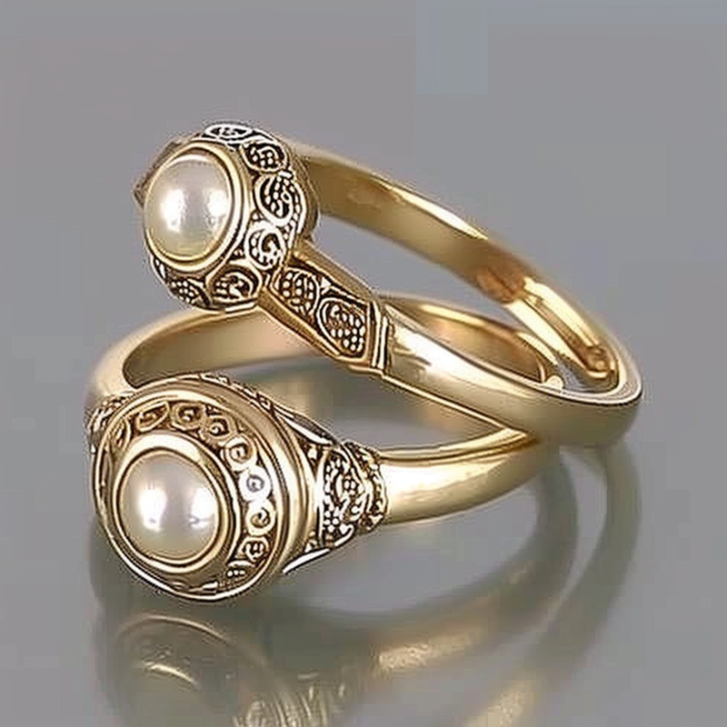 Classic Gold Set with Timeless Appeal