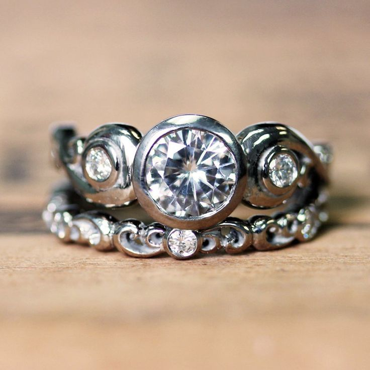 Stunning Silver Ring for Daily Wear