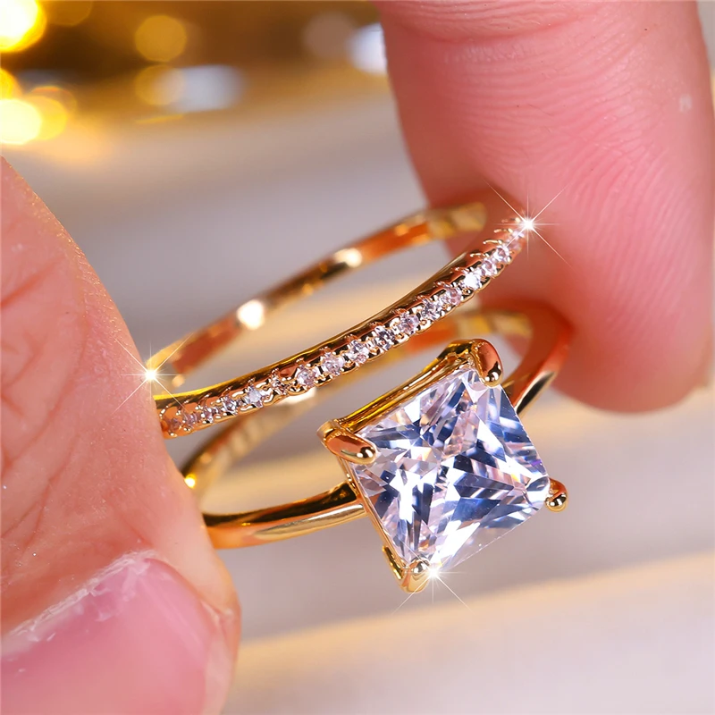 Beautiful Set with Unique Style