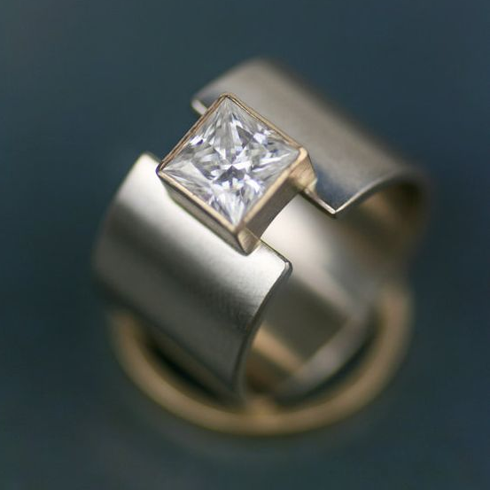 Romantic Silver Ring for Special Moments