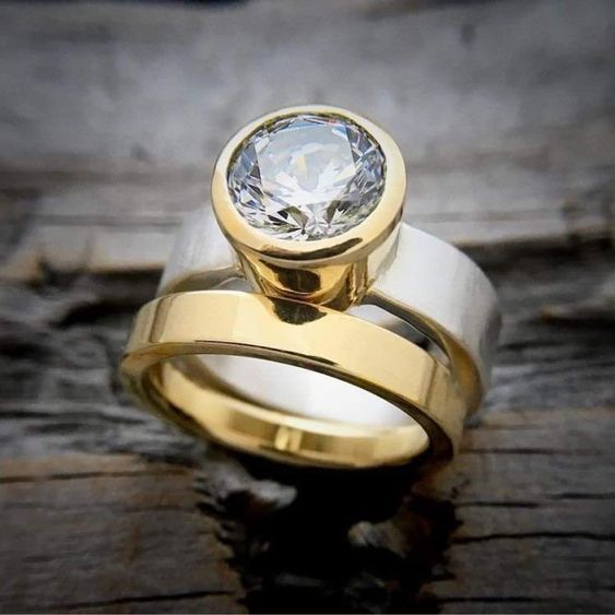 Beautiful Gold Ring with Unique Style