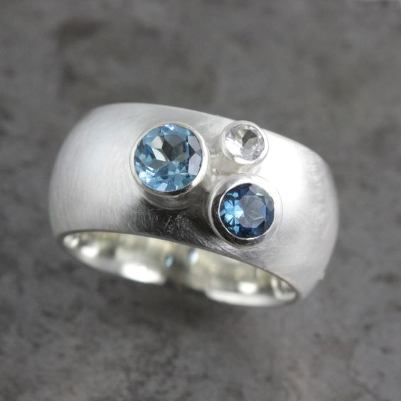 Charming Silver Ring for Any Occasion