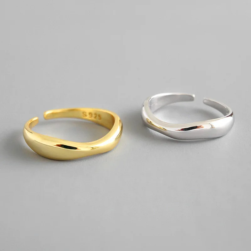 Charming Gold Ring for Any Occasion