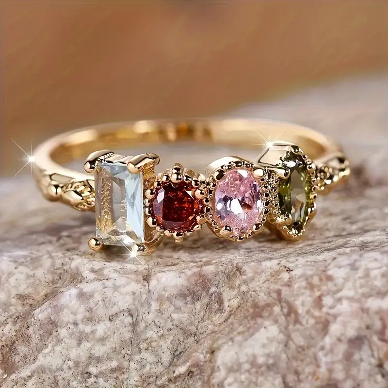 Classic Gold Ring with Timeless Appeal