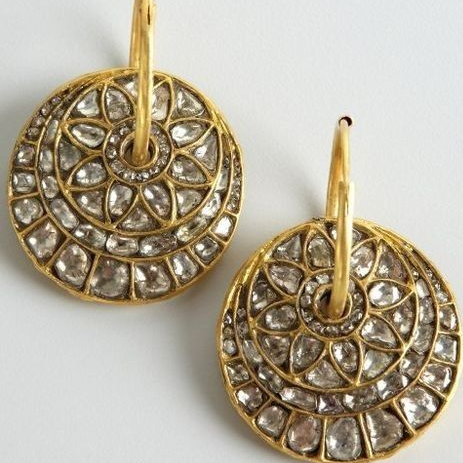 Beautiful Earring with Unique Style