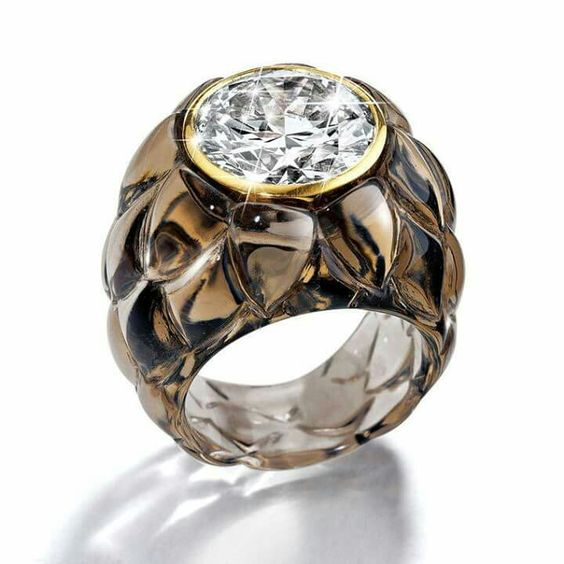 Beautiful Ring with Unique Style