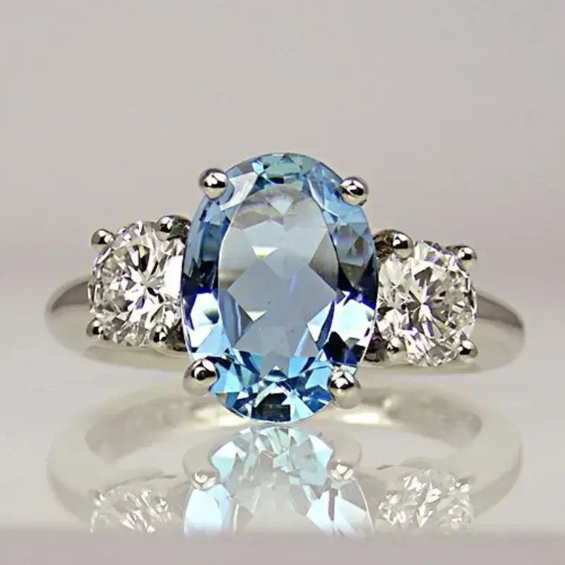 Charming Silver Ring for Any Occasion