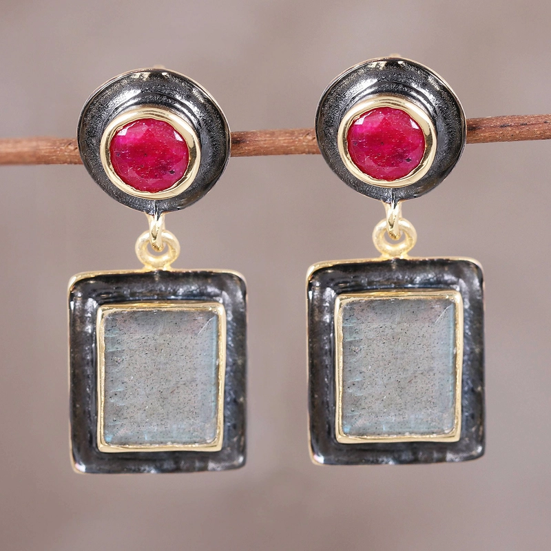 Classic Earring with Timeless Appeal