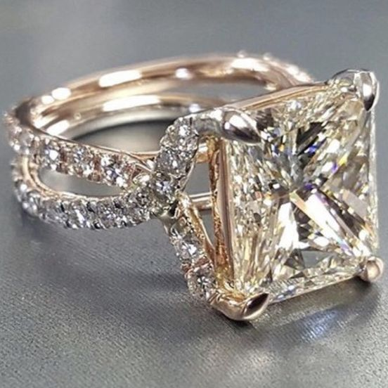 Beautiful Ring with Unique Style