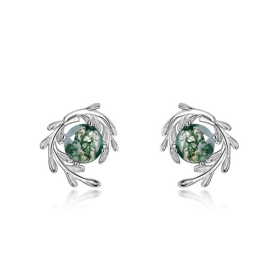 Beautiful Silver Earring with Unique Style