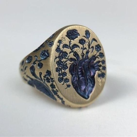 Charming Gold Ring for Any Occasion