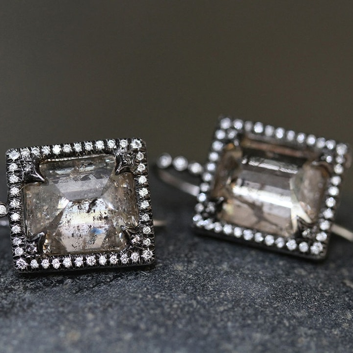 Stunning Earring for Daily Wear