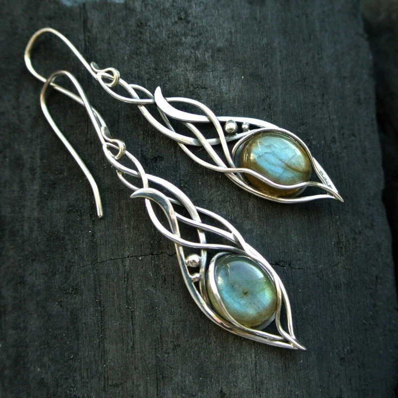 Stunning Earring for Daily Wear