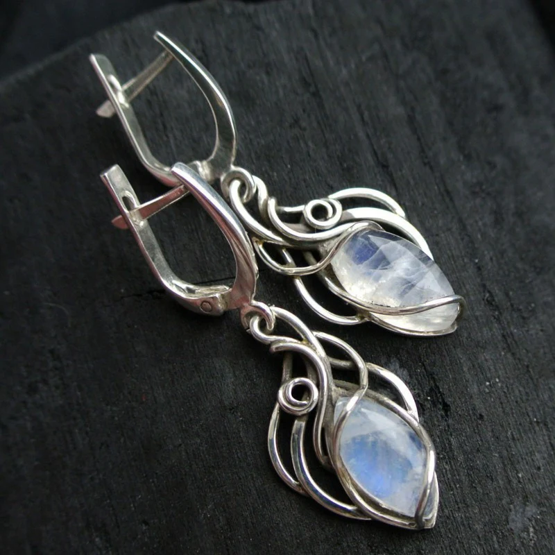 Vintage Handmade Earring