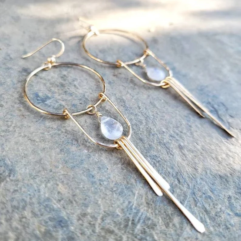 Charming Earring for Any Occasion