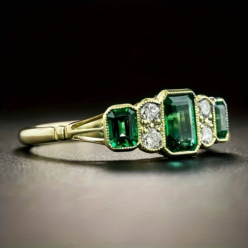 Elegant Gold Ring for Every Occasion