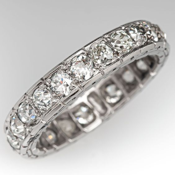 Stunning Silver Ring for Daily Wear