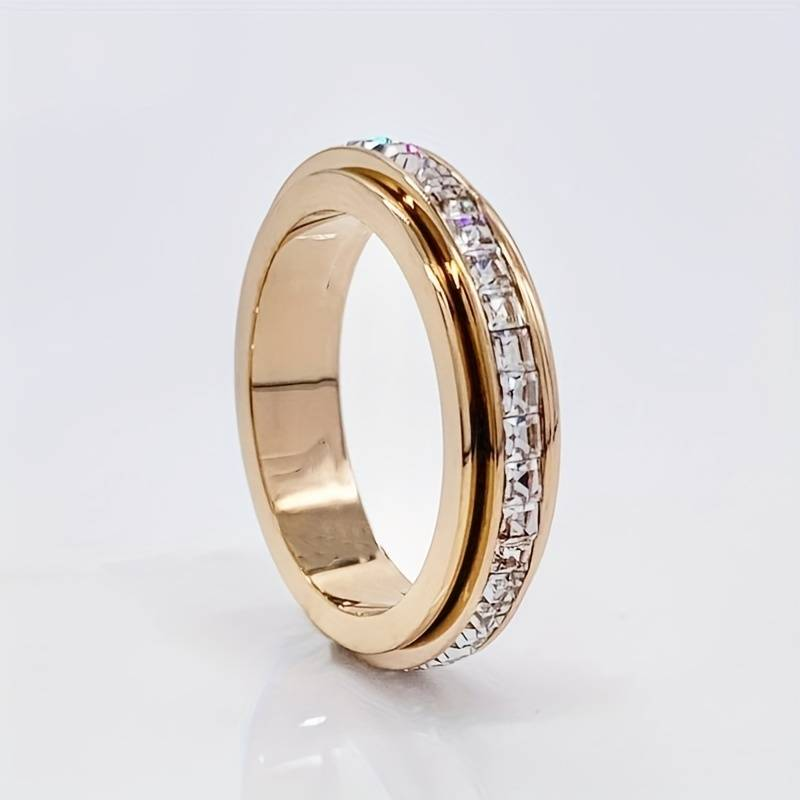 Beautiful Gold Ring with Unique Style