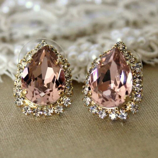 Romantic Earring for Special Moments