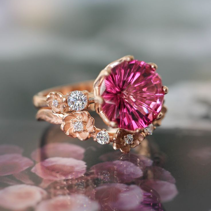 Elegant Gold Ring for Every Occasion