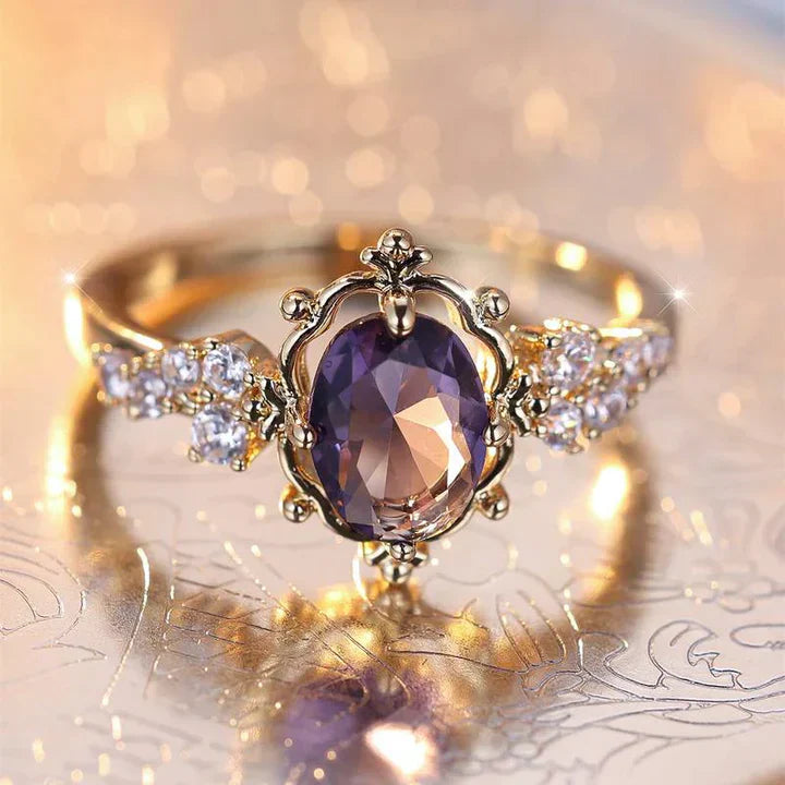 Beautiful Gold Ring with Unique Style