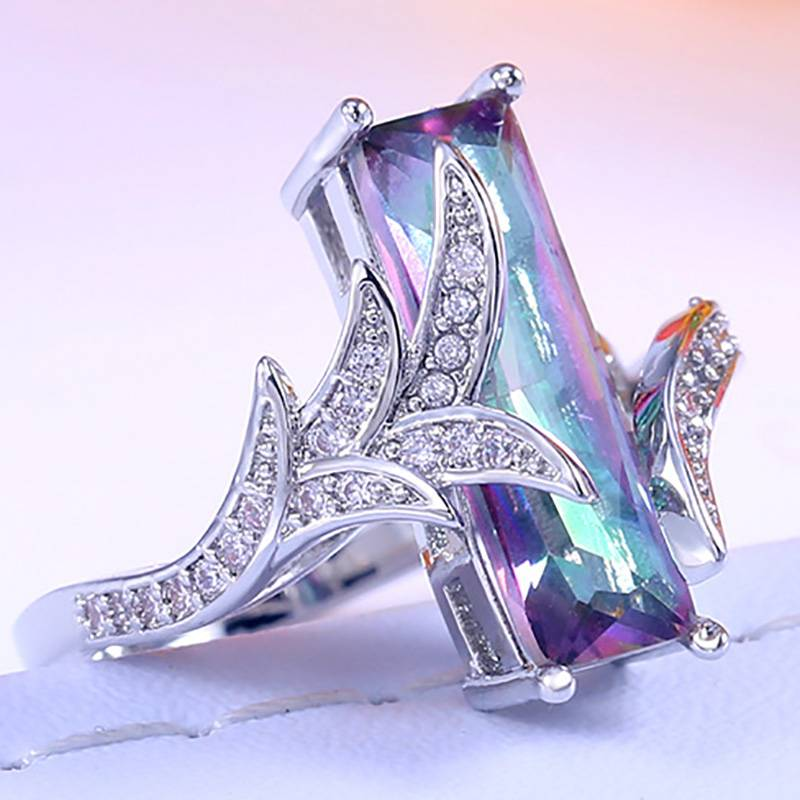 Beautiful Silver Ring with Unique Style