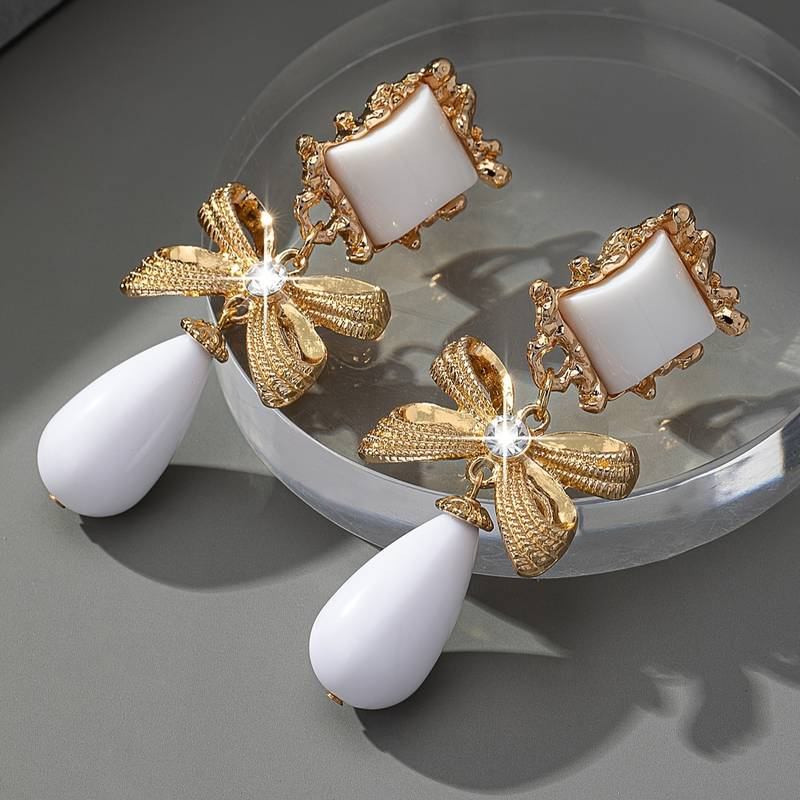 Delicate Artisan Gold Earring