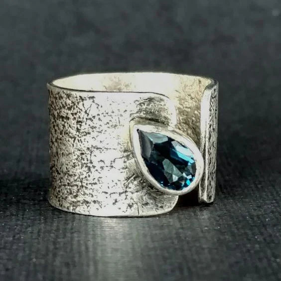 Beautiful Silver Ring with Unique Style