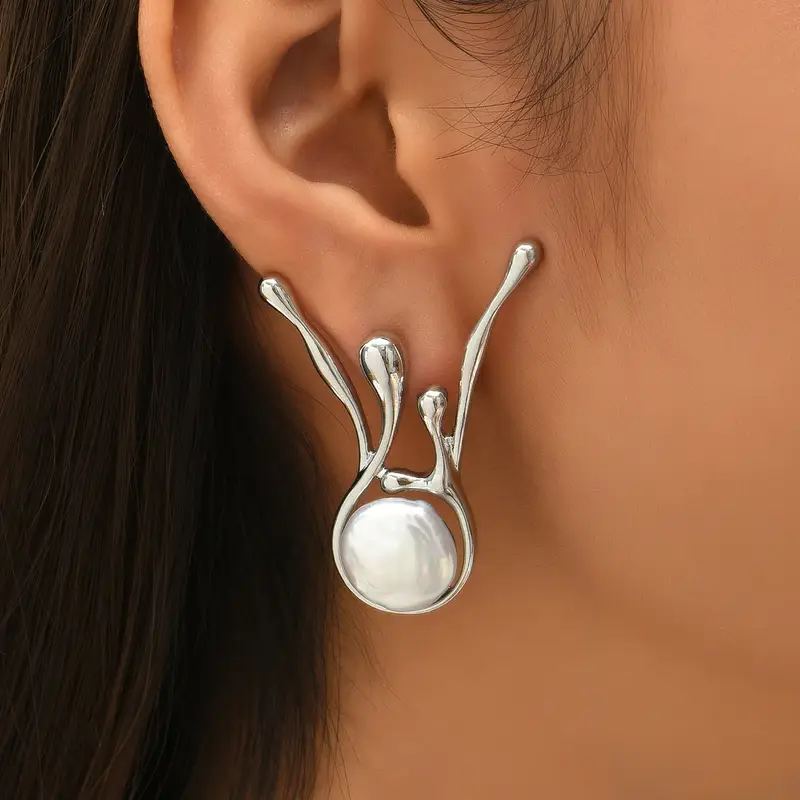 Vintage Handmade Silver Earring