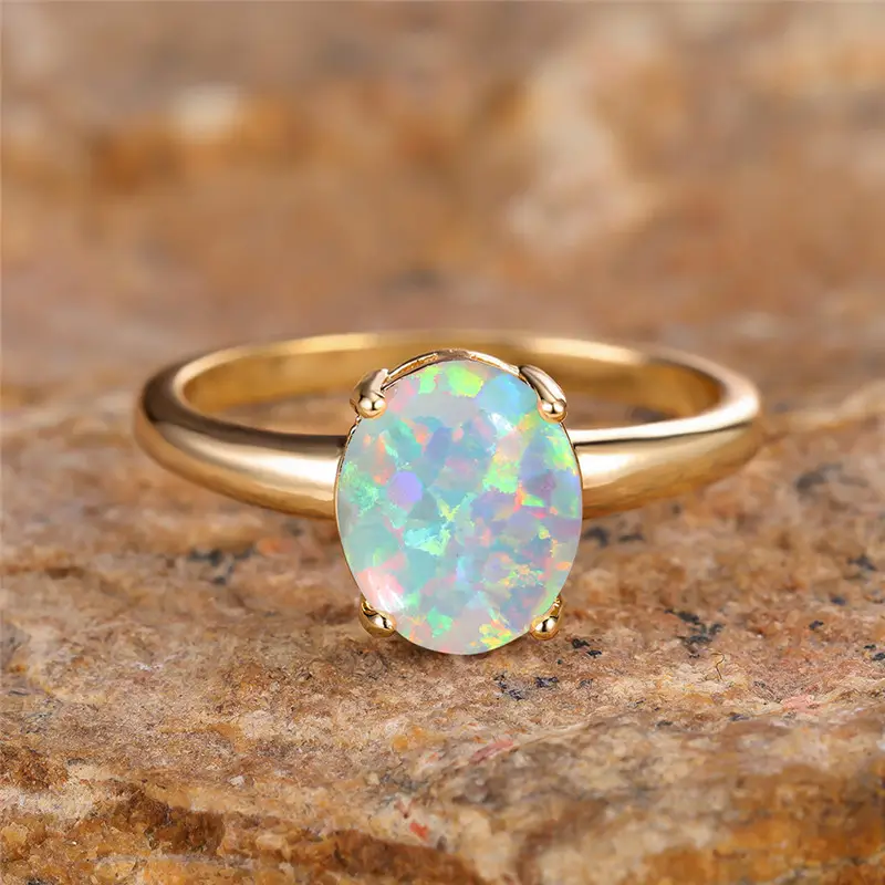 Charming Gold Ring for Any Occasion
