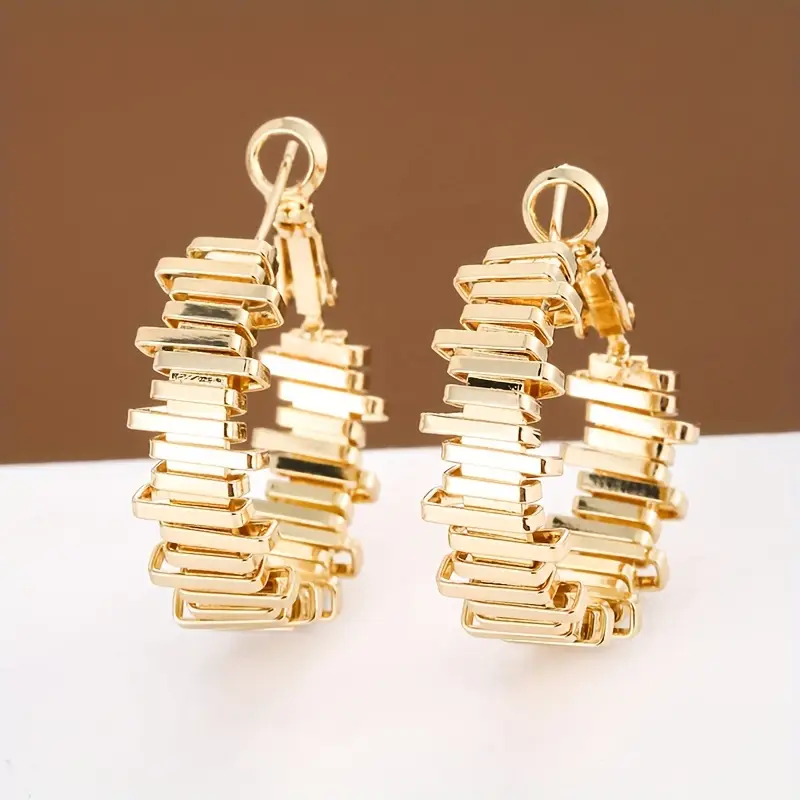 Vintage Handmade Gold Earring