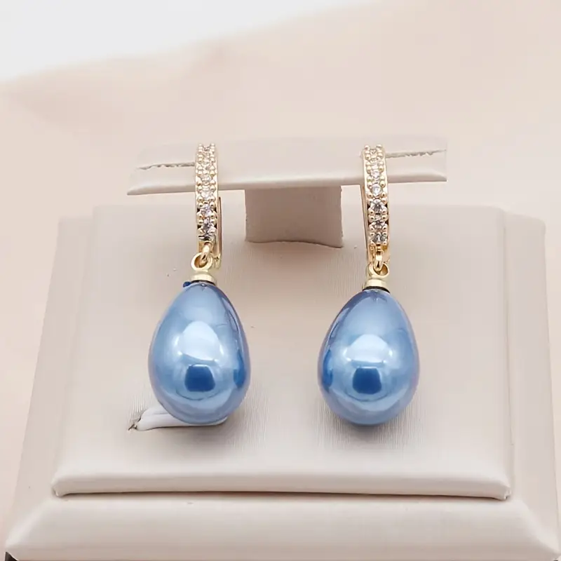 Charming Pearl Earring for Any Occasion