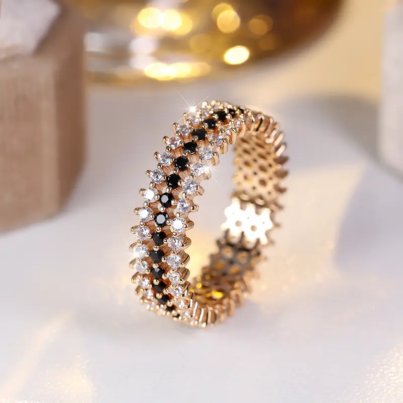 Stunning Gold Ring for Daily Wear