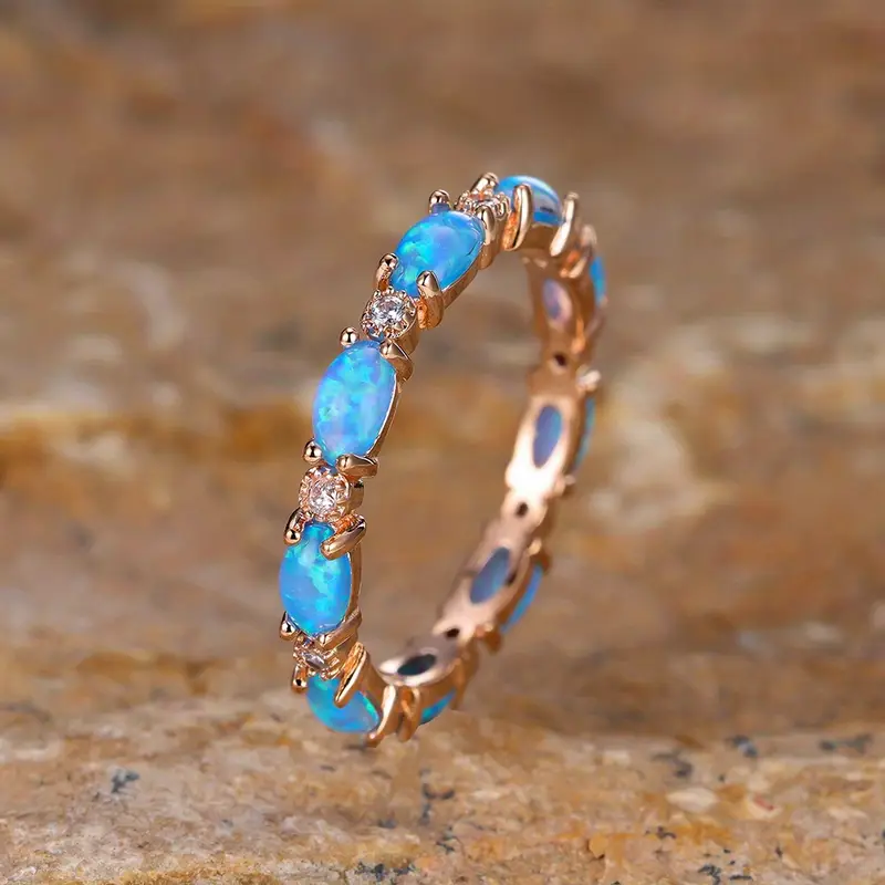 Romantic Gold Ring for Special Moments