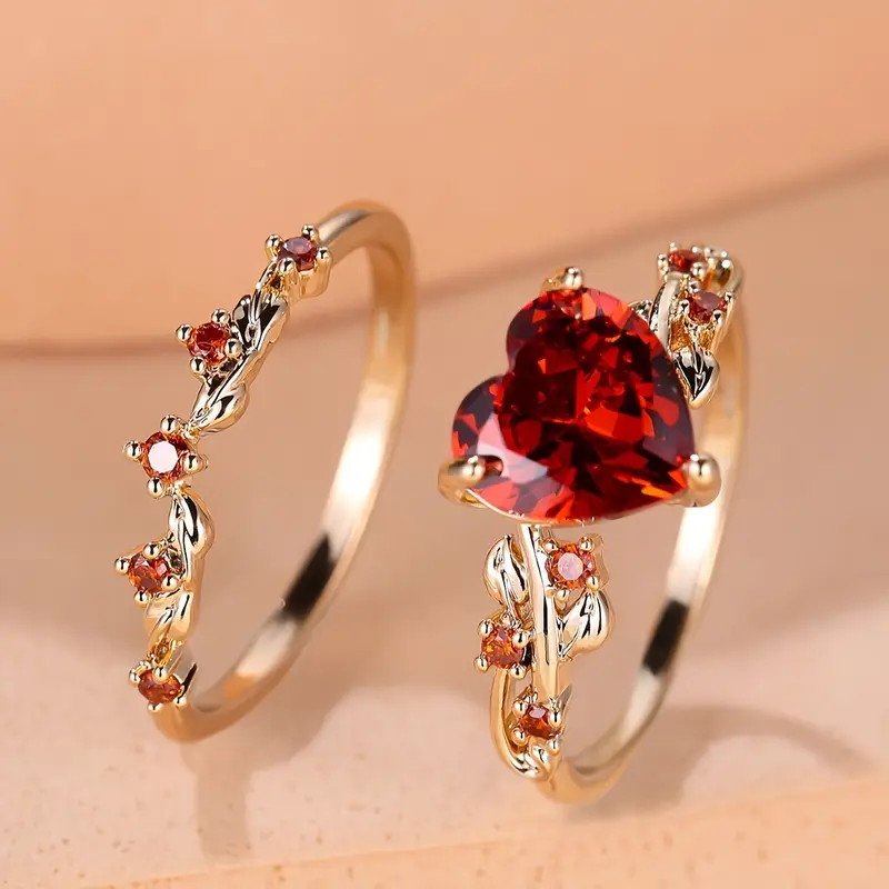 Beautiful Gold Set with Unique Style