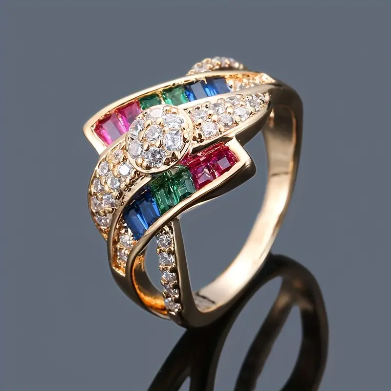 Classic Gold Ring with Timeless Appeal