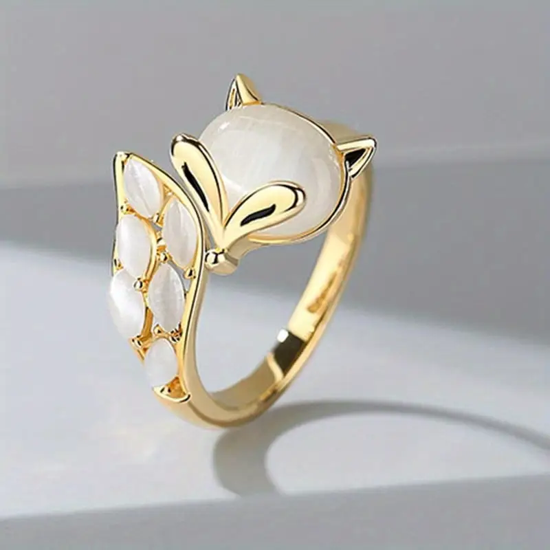 Romantic Gold Ring for Special Moments