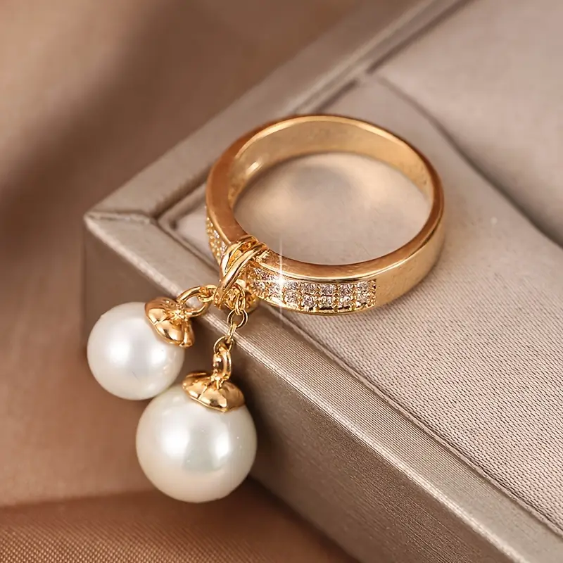 Stunning Pearl Earring for Daily Wear